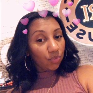 Meet your Posher, Maria